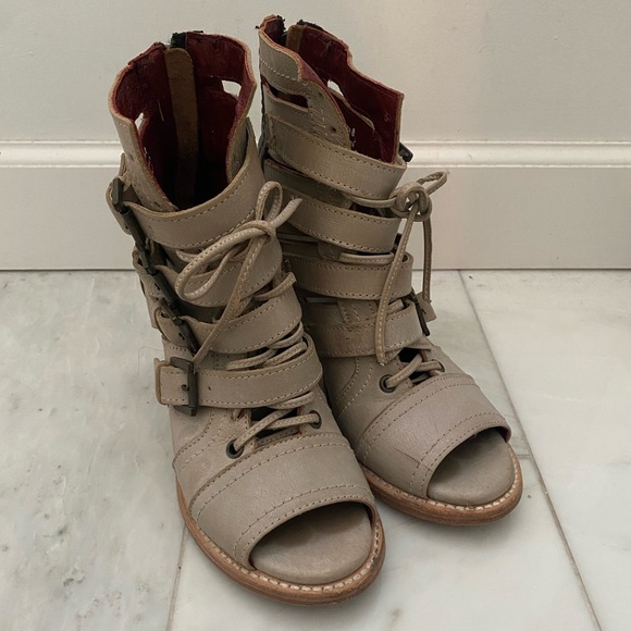 Freebird Braeden Ice, size 8 - Picture 2 of 6